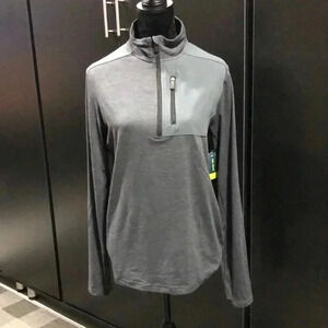 Tek Gear Quarter Zip pull over,moisture wicking,stretch,reflective,pockets